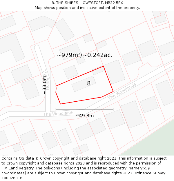 8, THE SHIRES, LOWESTOFT, NR32 5EX: Plot and title map