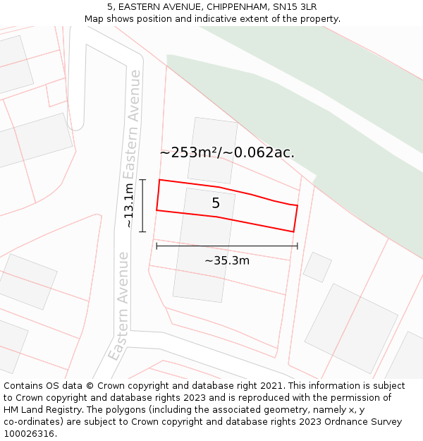 5, EASTERN AVENUE, CHIPPENHAM, SN15 3LR: Plot and title map