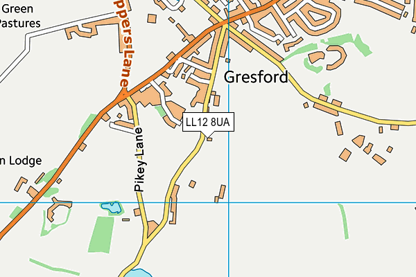 LL12 8UA map - OS VectorMap District (Ordnance Survey)