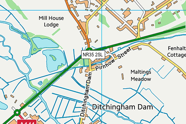 NR35 2SL map - OS VectorMap District (Ordnance Survey) NR35 2SL map - OS VectorMap District (Ordnance Survey)