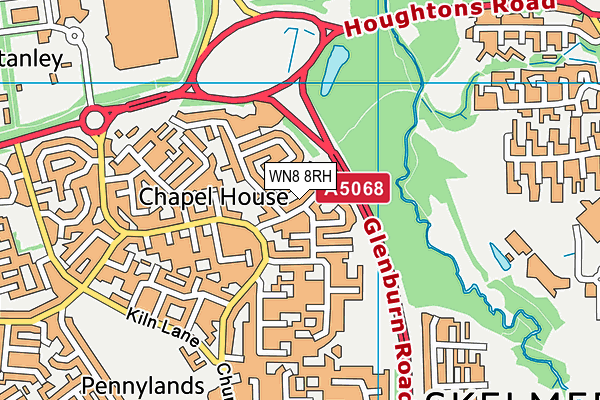 WN8 8RH map - OS VectorMap District (Ordnance Survey)