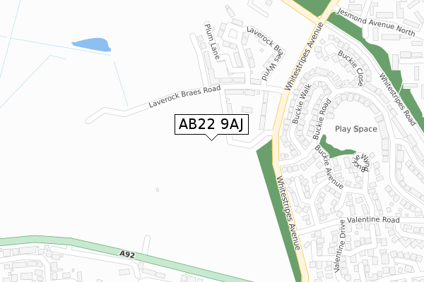 AB22 9AJ map - large scale - OS Open Zoomstack (Ordnance Survey)