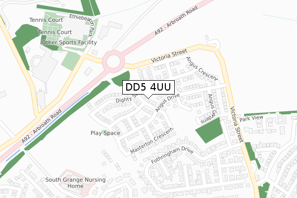 DD5 4UU map - large scale - OS Open Zoomstack (Ordnance Survey)