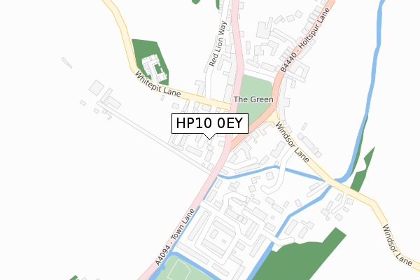 HP10 0EY map - large scale - OS Open Zoomstack (Ordnance Survey)