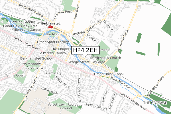 HP4 2EH map - small scale - OS Open Zoomstack (Ordnance Survey)