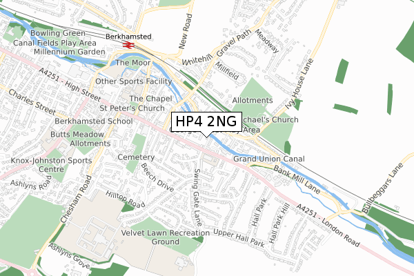 HP4 2NG map - small scale - OS Open Zoomstack (Ordnance Survey)