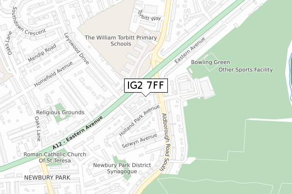 IG2 7FF map - large scale - OS Open Zoomstack (Ordnance Survey)
