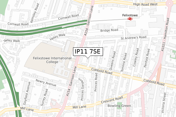 IP11 7SE map - large scale - OS Open Zoomstack (Ordnance Survey)