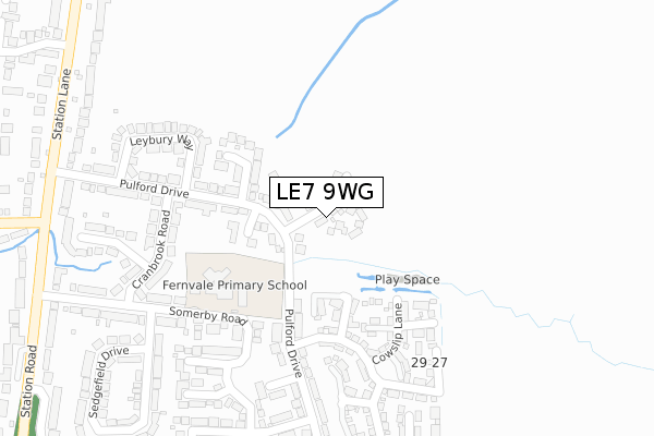 LE7 9WG map - large scale - OS Open Zoomstack (Ordnance Survey)