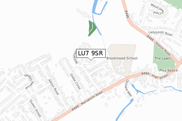 LU7 9SR map - large scale - OS Open Zoomstack (Ordnance Survey)