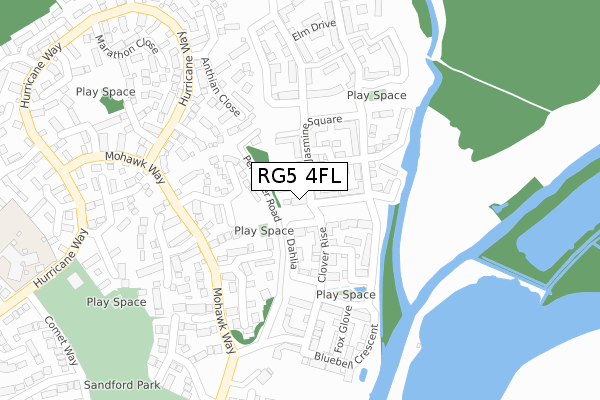 RG5 4FL map - large scale - OS Open Zoomstack (Ordnance Survey)