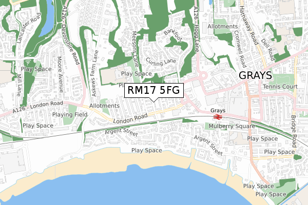 RM17 5FG map - small scale - OS Open Zoomstack (Ordnance Survey)
