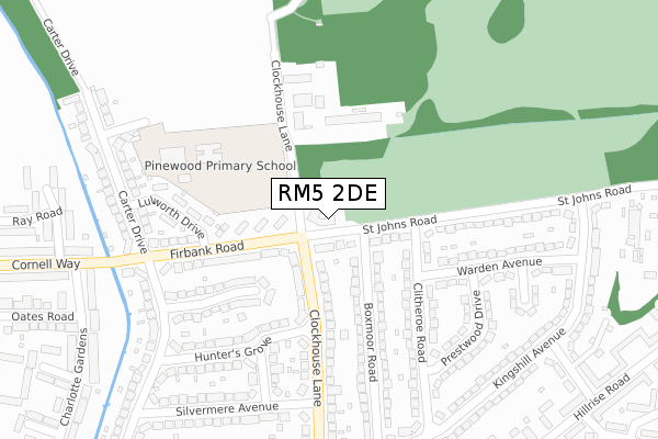 RM5 2DE map - large scale - OS Open Zoomstack (Ordnance Survey)