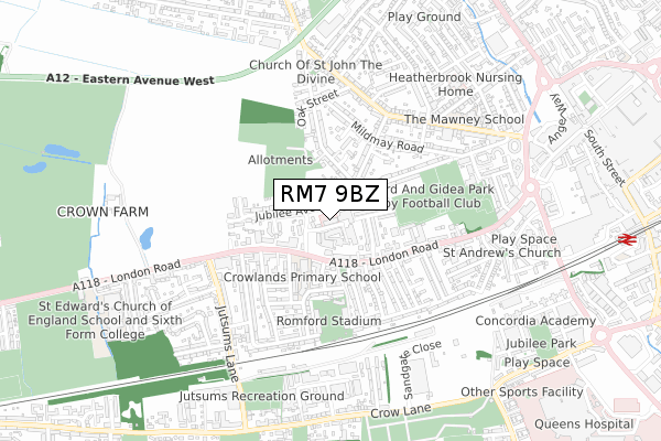 RM7 9BZ map - small scale - OS Open Zoomstack (Ordnance Survey)