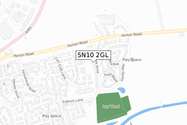 SN10 2GL map - large scale - OS Open Zoomstack (Ordnance Survey)