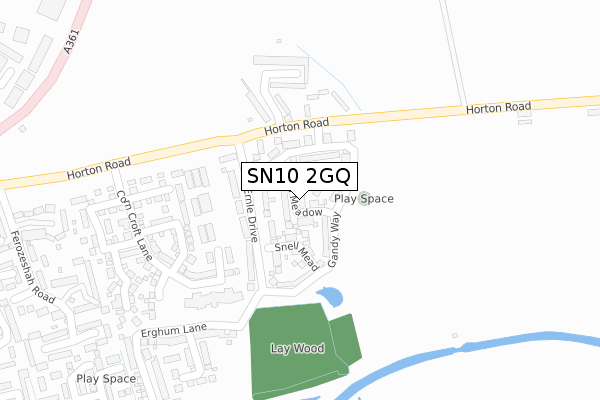 SN10 2GQ map - large scale - OS Open Zoomstack (Ordnance Survey)