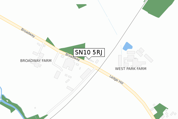 SN10 5RJ map - large scale - OS Open Zoomstack (Ordnance Survey)