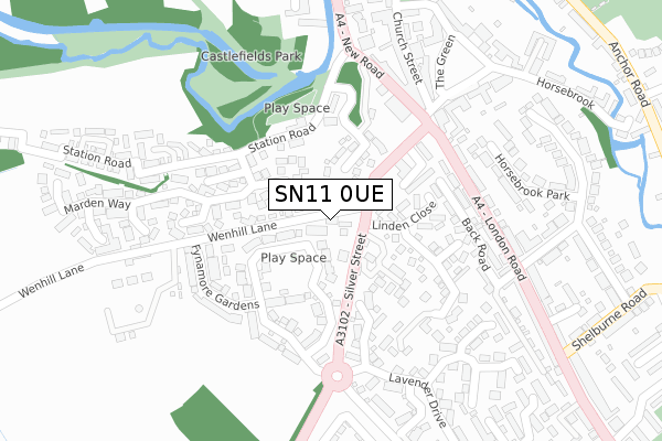 SN11 0UE map - large scale - OS Open Zoomstack (Ordnance Survey)