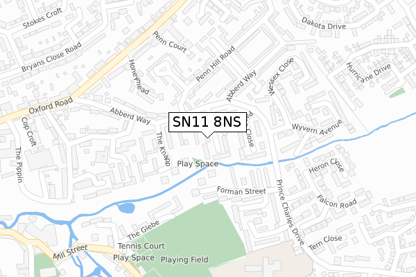 SN11 8NS map - large scale - OS Open Zoomstack (Ordnance Survey)