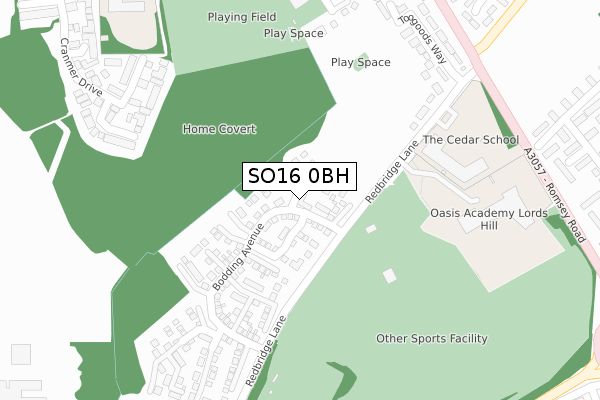 SO16 0BH map - large scale - OS Open Zoomstack (Ordnance Survey)