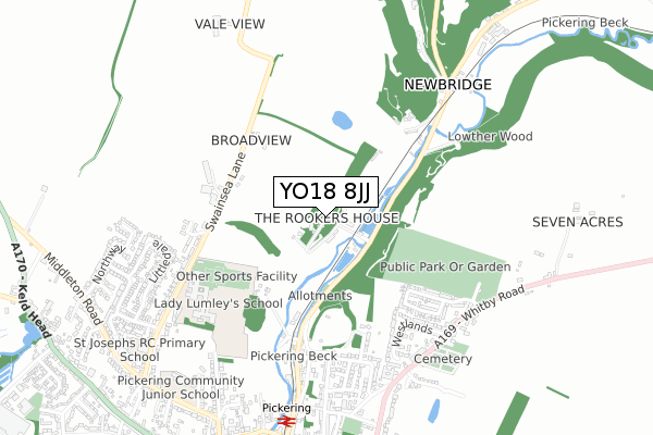 YO18 8JJ map - small scale - OS Open Zoomstack (Ordnance Survey)